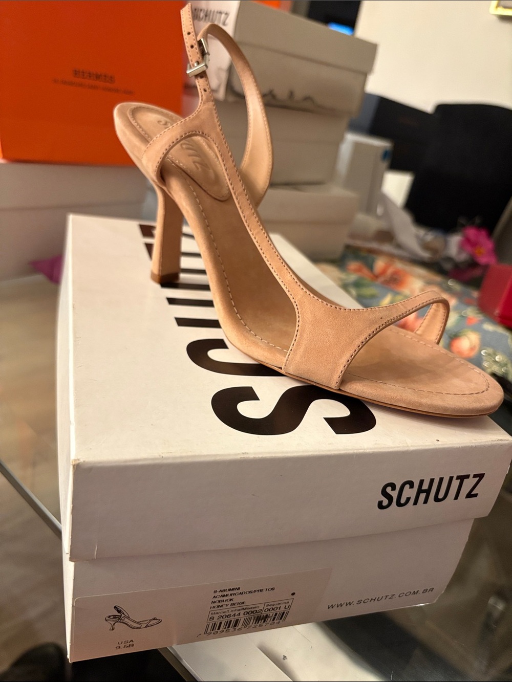 SCHUTZ Nude Suede Slingback Stiletto Heel #91